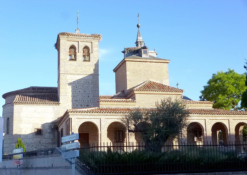 Iglesia de San Cristóbal (Boadilla del Monte, Madrid)