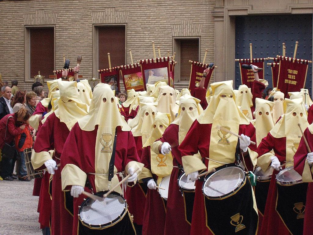 Semana Santa en Huesca (Plaza de la Catedral)