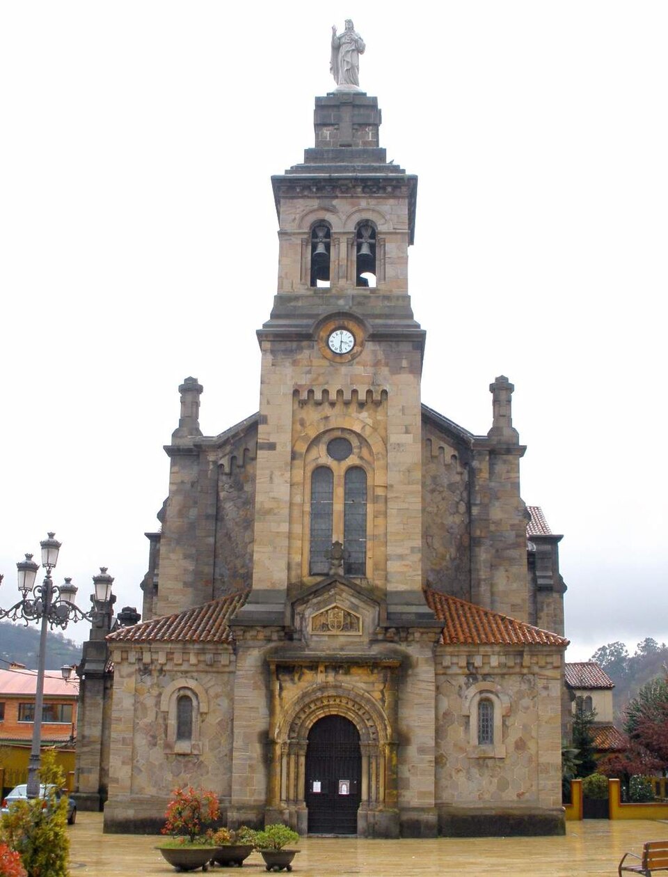 Iglesia de San Esteban (Ciaño, Langreo)