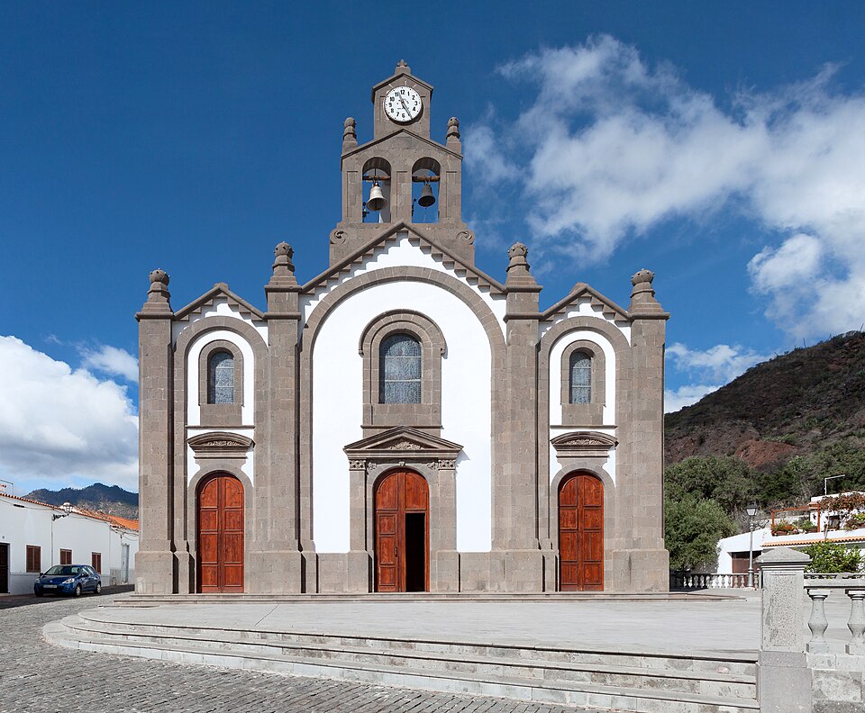Procesiones Semana Santa en Santa Lucía de Tirajana 2025 1 Fachada de la iglesia de Santa Lucía de Tirajana (Gran Canaria)
